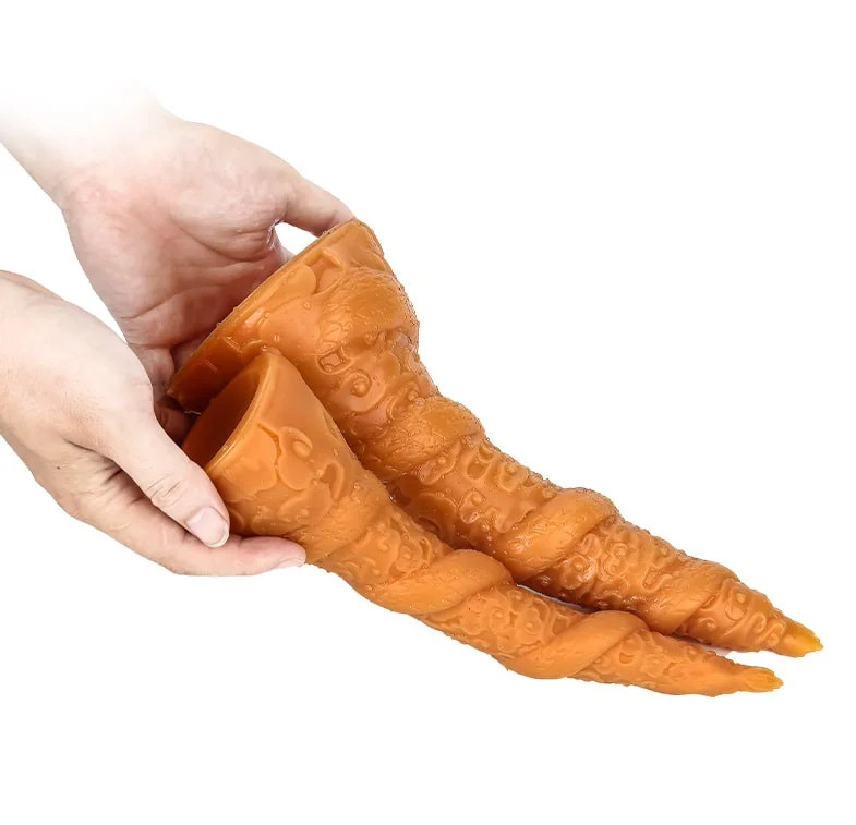 Dildo Horn size comparison
